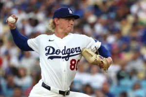 Dodgers pitcher Emmet Sheehan throws against the Cincinnati Reds