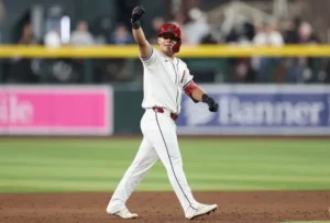 PHOENIX, ARIZONA - APRIL 01: Jorge Barrosa #1 of the Arizona Diamondbacks celebrates after hitting a ninth inning double for his first career hit in his first major league at bat against the New York Yankees at Chase Field on April 01, 2024 in Phoenix, Arizona. (Photo by Christian Petersen/Getty Images)